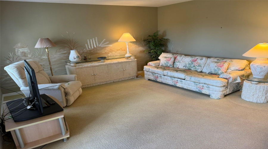 Loft - 2nd floor Loft - 2nd floor