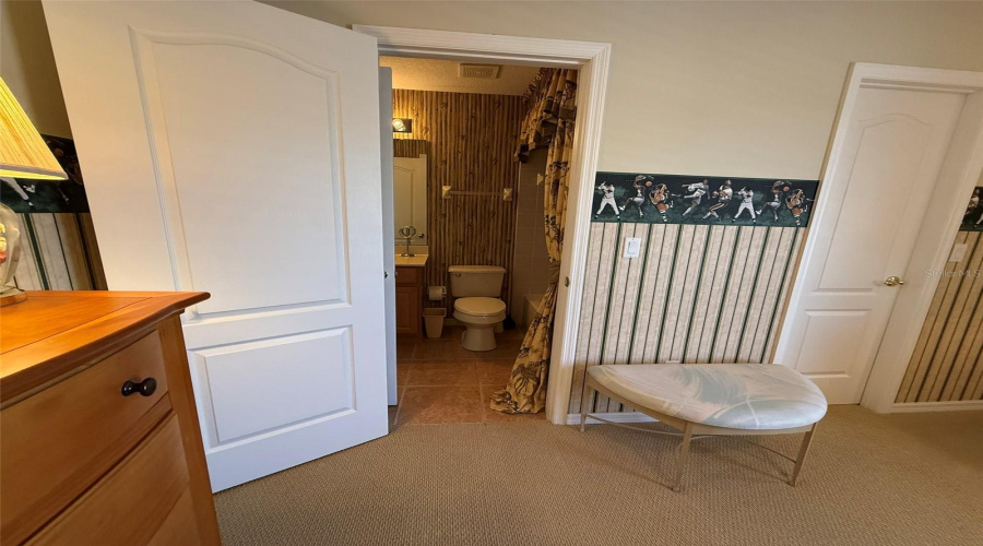 Jack/Jill Bathroom 4 Jack/Jill Bathroom 4