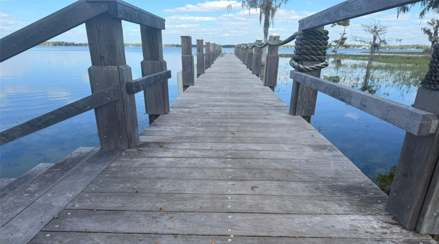 Private community lake fishing pier/boat dockage Private community lake fishing pier/boat dockage