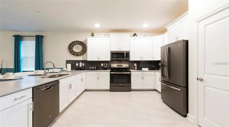DAVENPORT, Florida 33896, 8 Bedrooms Bedrooms, ,5 BathroomsBathrooms,Residential,For Sale,MAIDSTONE,0,MFRO6353866 DAVENPORT, Florida 33896, 8 Bedrooms Bedrooms, ,5 BathroomsBathrooms,Residential,For Sale,MAIDSTONE,0,MFRO6353866