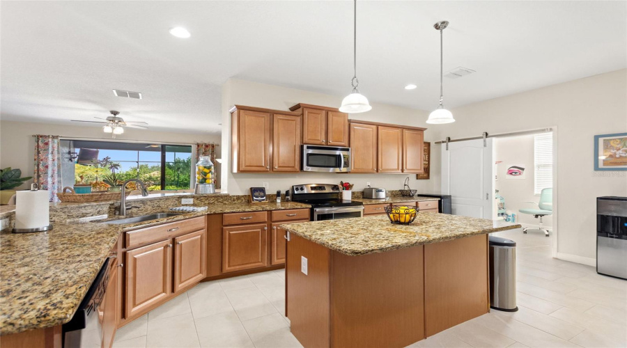 DAVENPORT, Florida 33896, 4 Bedrooms Bedrooms, ,3 BathroomsBathrooms,Residential,For Sale,DOLPHIN HEAD,0,MFRS5137605 DAVENPORT, Florida 33896, 4 Bedrooms Bedrooms, ,3 BathroomsBathrooms,Residential,For Sale,DOLPHIN HEAD,0,MFRS5137605