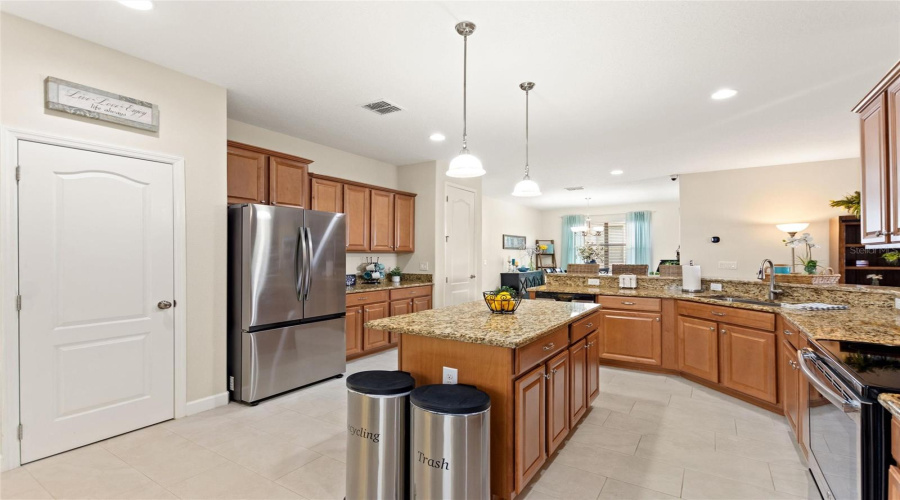 DAVENPORT, Florida 33896, 4 Bedrooms Bedrooms, ,3 BathroomsBathrooms,Residential,For Sale,DOLPHIN HEAD,0,MFRS5137605 DAVENPORT, Florida 33896, 4 Bedrooms Bedrooms, ,3 BathroomsBathrooms,Residential,For Sale,DOLPHIN HEAD,0,MFRS5137605