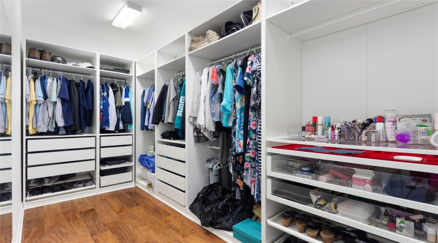 DAVENPORT, Florida 33896, 4 Bedrooms Bedrooms, ,3 BathroomsBathrooms,Residential,For Sale,DOLPHIN HEAD,0,MFRS5137605 DAVENPORT, Florida 33896, 4 Bedrooms Bedrooms, ,3 BathroomsBathrooms,Residential,For Sale,DOLPHIN HEAD,0,MFRS5137605