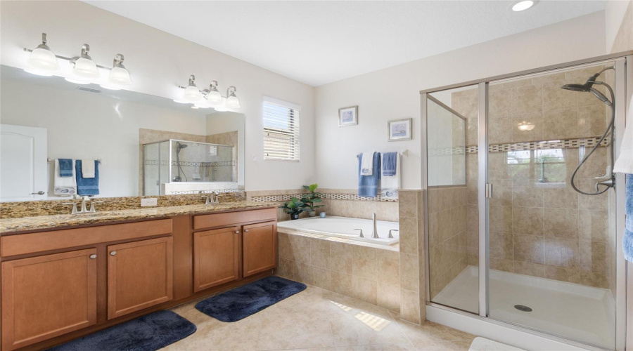 DAVENPORT, Florida 33896, 4 Bedrooms Bedrooms, ,3 BathroomsBathrooms,Residential,For Sale,DOLPHIN HEAD,0,MFRS5137605 DAVENPORT, Florida 33896, 4 Bedrooms Bedrooms, ,3 BathroomsBathrooms,Residential,For Sale,DOLPHIN HEAD,0,MFRS5137605