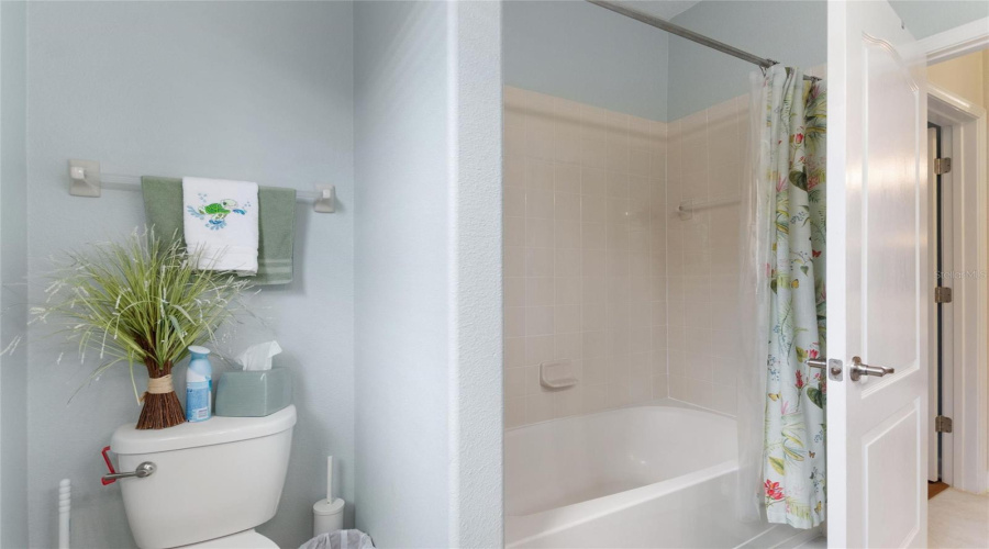 DAVENPORT, Florida 33896, 4 Bedrooms Bedrooms, ,3 BathroomsBathrooms,Residential,For Sale,DOLPHIN HEAD,0,MFRS5137605 DAVENPORT, Florida 33896, 4 Bedrooms Bedrooms, ,3 BathroomsBathrooms,Residential,For Sale,DOLPHIN HEAD,0,MFRS5137605