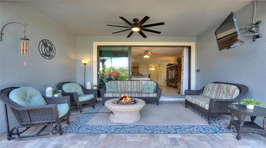 DAVENPORT, Florida 33896, 4 Bedrooms Bedrooms, ,3 BathroomsBathrooms,Residential,For Sale,DOLPHIN HEAD,0,MFRS5137605 DAVENPORT, Florida 33896, 4 Bedrooms Bedrooms, ,3 BathroomsBathrooms,Residential,For Sale,DOLPHIN HEAD,0,MFRS5137605