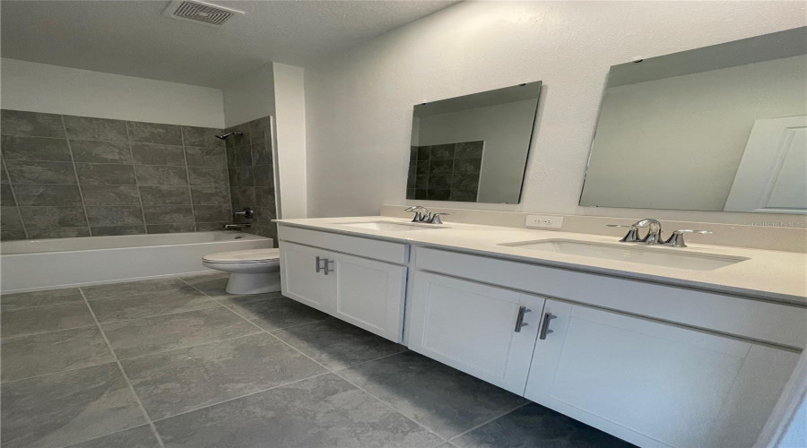 DAVENPORT, Florida 33837, 4 Bedrooms Bedrooms, ,3 BathroomsBathrooms,Residential,For Sale,DAGENHAM,0,MFRS5137359 DAVENPORT, Florida 33837, 4 Bedrooms Bedrooms, ,3 BathroomsBathrooms,Residential,For Sale,DAGENHAM,0,MFRS5137359