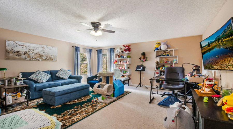 KISSIMMEE, Florida 34746, 4 Bedrooms Bedrooms, ,2 BathroomsBathrooms,Residential,For Sale,WARBLER,0,MFRO6356503 KISSIMMEE, Florida 34746, 4 Bedrooms Bedrooms, ,2 BathroomsBathrooms,Residential,For Sale,WARBLER,0,MFRO6356503