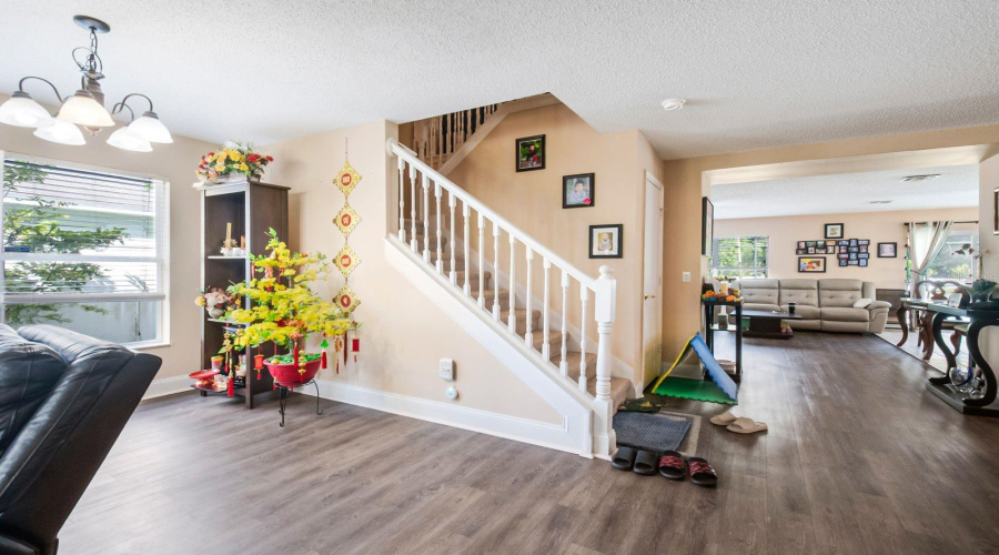 KISSIMMEE, Florida 34746, 4 Bedrooms Bedrooms, ,2 BathroomsBathrooms,Residential,For Sale,WARBLER,0,MFRO6356503 KISSIMMEE, Florida 34746, 4 Bedrooms Bedrooms, ,2 BathroomsBathrooms,Residential,For Sale,WARBLER,0,MFRO6356503