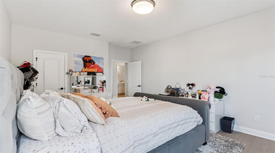 CELEBRATION, Florida 34747, 3 Bedrooms Bedrooms, ,2 BathroomsBathrooms,Residential,For Sale,CASTILE,0,MFRO6356228