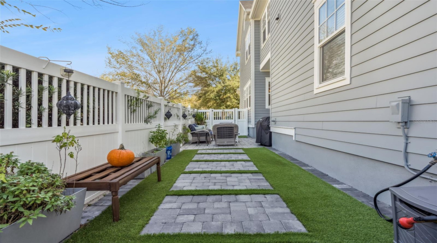 CELEBRATION, Florida 34747, 3 Bedrooms Bedrooms, ,2 BathroomsBathrooms,Residential,For Sale,CASTILE,0,MFRO6356228