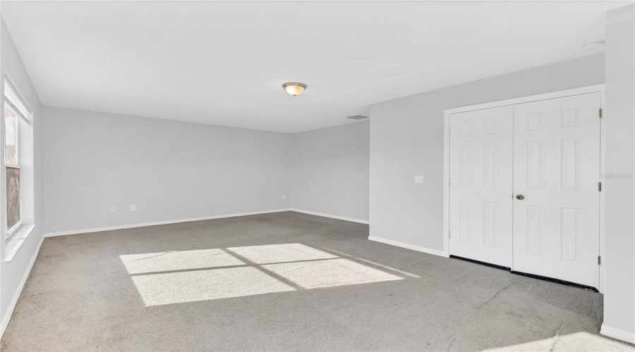 KISSIMMEE, Florida 34746, 4 Bedrooms Bedrooms, ,3 BathroomsBathrooms,Residential,For Sale,EAGLE POINTE,0,MFRO6326374