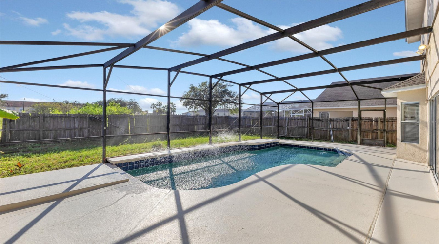 KISSIMMEE, Florida 34746, 4 Bedrooms Bedrooms, ,3 BathroomsBathrooms,Residential,For Sale,EAGLE POINTE,0,MFRO6326374