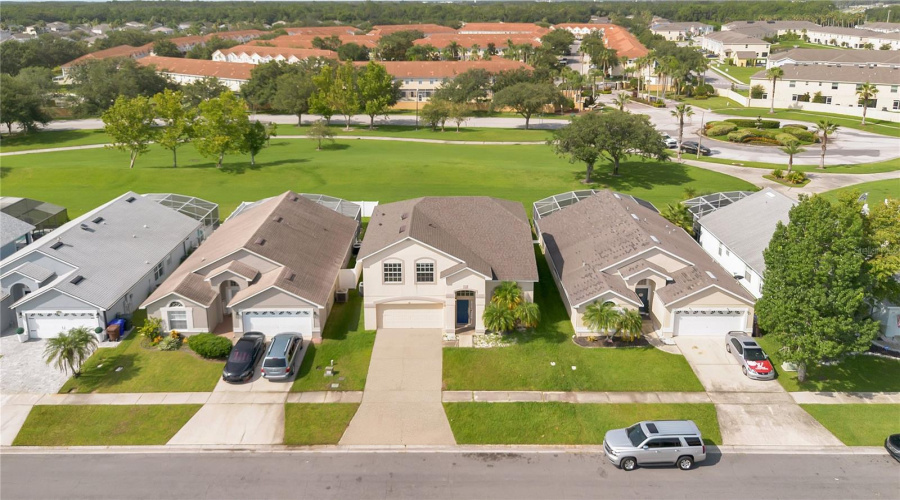 KISSIMMEE, Florida 34746, 4 Bedrooms Bedrooms, ,3 BathroomsBathrooms,Residential,For Sale,EAGLE POINTE,0,MFRO6326374