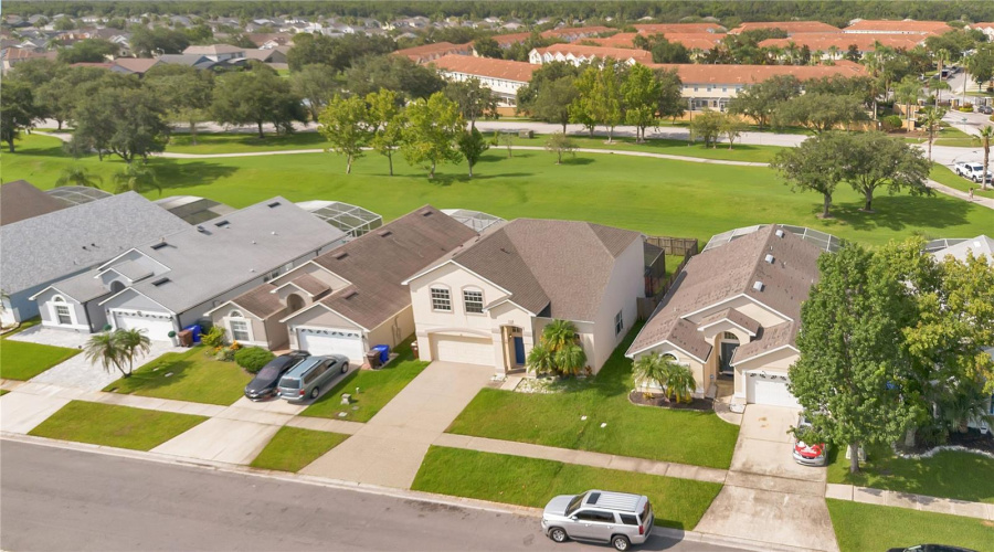 KISSIMMEE, Florida 34746, 4 Bedrooms Bedrooms, ,3 BathroomsBathrooms,Residential,For Sale,EAGLE POINTE,0,MFRO6326374