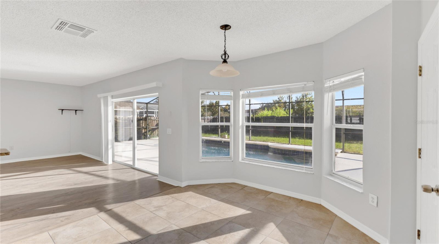 KISSIMMEE, Florida 34746, 4 Bedrooms Bedrooms, ,3 BathroomsBathrooms,Residential,For Sale,EAGLE POINTE,0,MFRO6326374