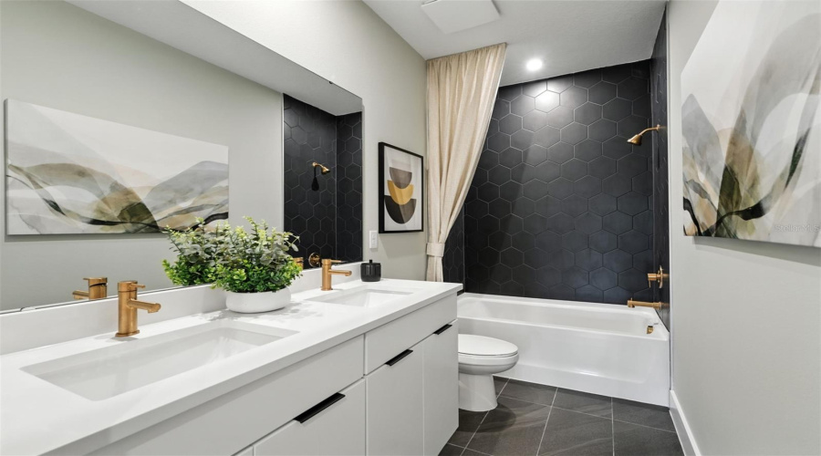 Island Village Anastasia Model Bathroom 2