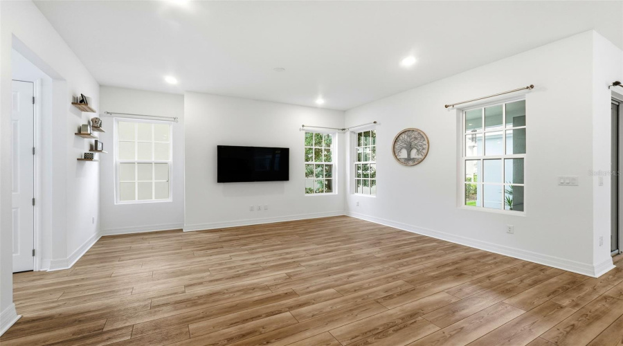 CELEBRATION, Florida 34747, 4 Bedrooms Bedrooms, ,2 BathroomsBathrooms,Residential,For Sale,TREASURE,0,MFRS5137467