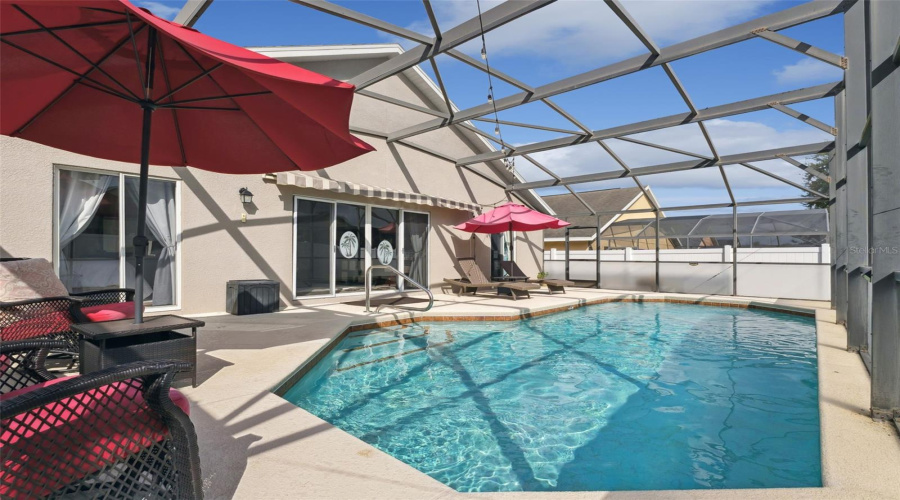 DAVENPORT, Florida 33837, 4 Bedrooms Bedrooms, ,2 BathroomsBathrooms,Residential,For Sale,VIZCAY,0,MFRO6353976