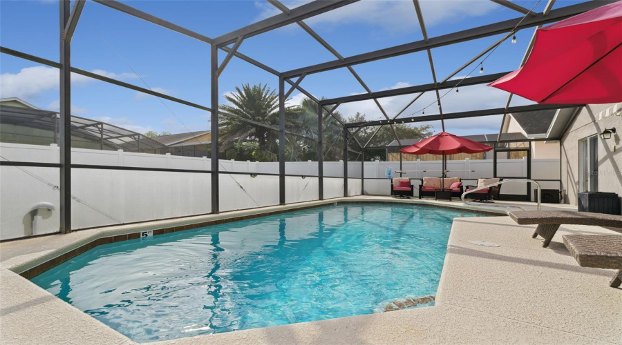 DAVENPORT, Florida 33837, 4 Bedrooms Bedrooms, ,2 BathroomsBathrooms,Residential,For Sale,VIZCAY,0,MFRO6353976