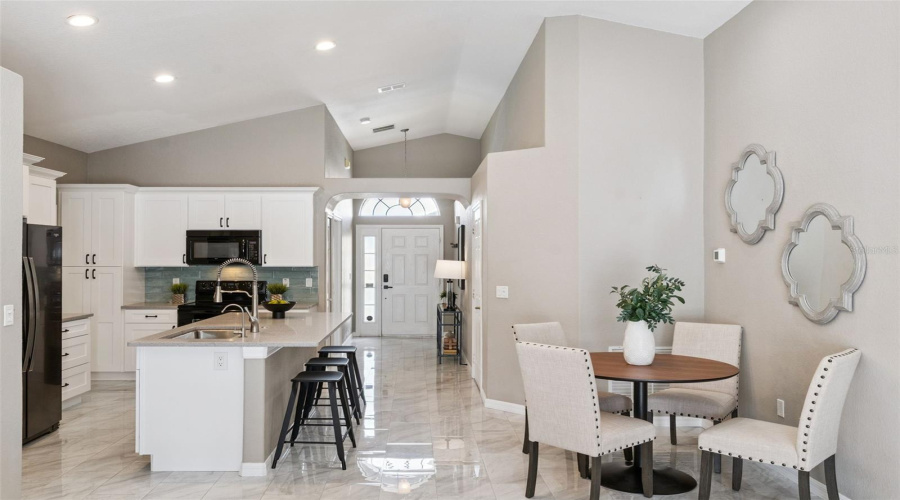 DAVENPORT, Florida 33837, 4 Bedrooms Bedrooms, ,2 BathroomsBathrooms,Residential,For Sale,VIZCAY,0,MFRO6353976