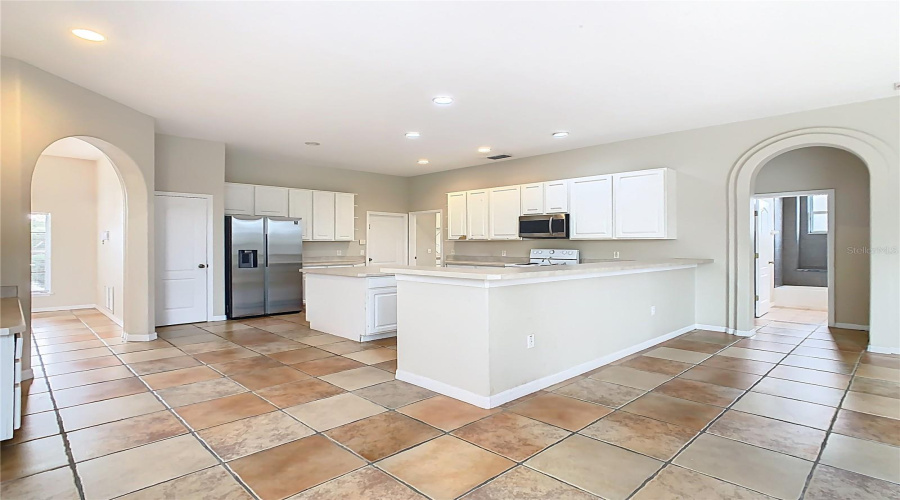 DAVENPORT, Florida 33837, 5 Bedrooms Bedrooms, ,4 BathroomsBathrooms,Residential,For Sale,GRAND RESERVE,0,MFRG5103852