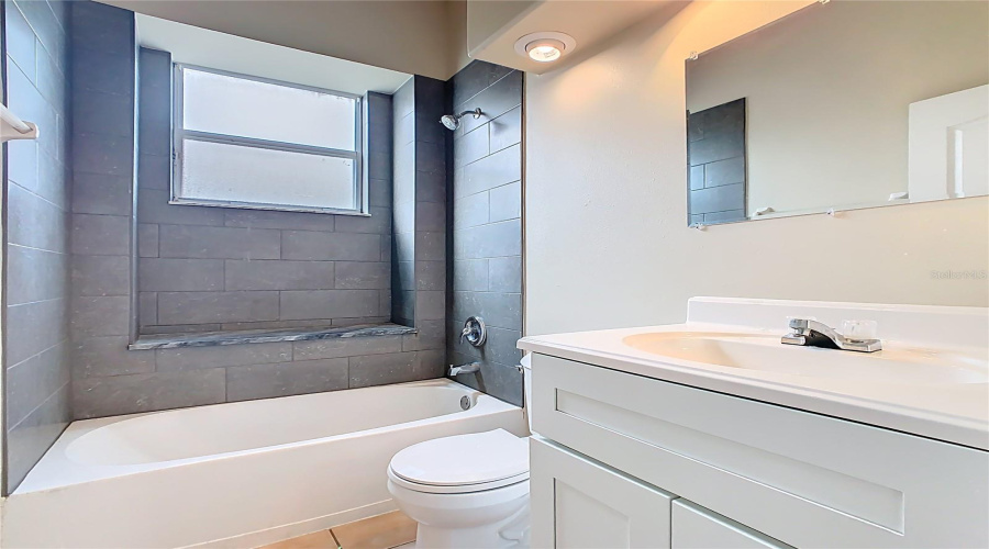 DAVENPORT, Florida 33837, 5 Bedrooms Bedrooms, ,4 BathroomsBathrooms,Residential,For Sale,GRAND RESERVE,0,MFRG5103852