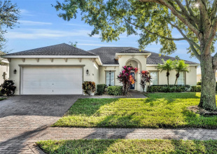 DAVENPORT, Florida 33896, 4 Bedrooms Bedrooms, ,3 BathroomsBathrooms,Residential,For Sale,BURFORD,0,MFRO6356083