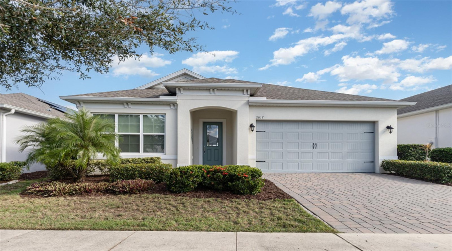 KISSIMMEE, Florida 34747, 3 Bedrooms Bedrooms, ,2 BathroomsBathrooms,Residential,For Sale,FLORA PASS,0,MFRO6356849