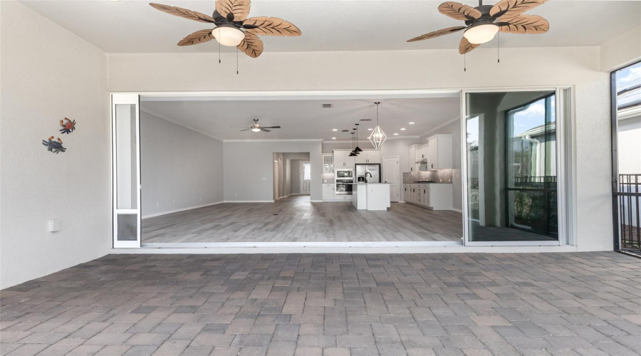 KISSIMMEE, Florida 34747, 3 Bedrooms Bedrooms, ,2 BathroomsBathrooms,Residential,For Sale,FLORA PASS,0,MFRO6356849