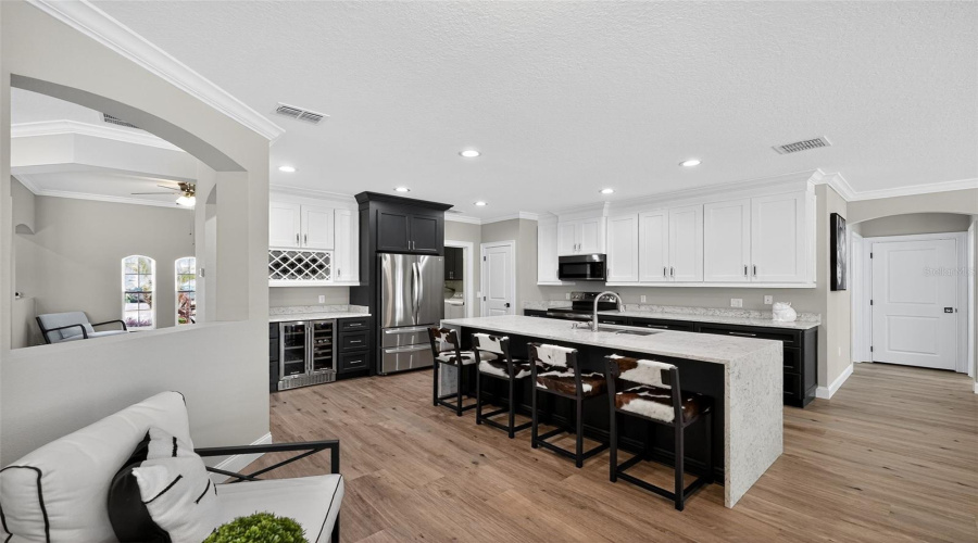 KISSIMMEE, Florida 34746, 4 Bedrooms Bedrooms, ,3 BathroomsBathrooms,Residential,For Sale,GULF SHORE,0,MFRO6356876