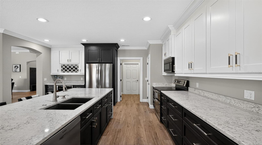 KISSIMMEE, Florida 34746, 4 Bedrooms Bedrooms, ,3 BathroomsBathrooms,Residential,For Sale,GULF SHORE,0,MFRO6356876