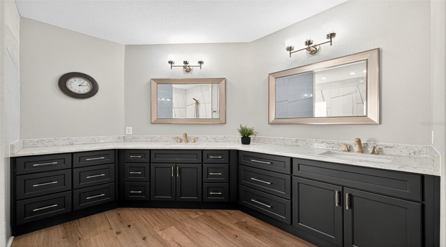 KISSIMMEE, Florida 34746, 4 Bedrooms Bedrooms, ,3 BathroomsBathrooms,Residential,For Sale,GULF SHORE,0,MFRO6356876