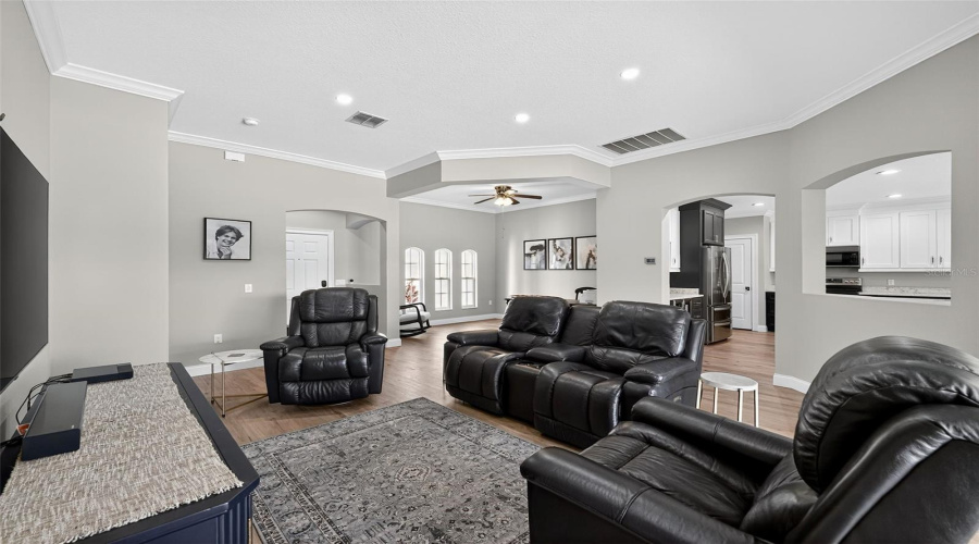 KISSIMMEE, Florida 34746, 4 Bedrooms Bedrooms, ,3 BathroomsBathrooms,Residential,For Sale,GULF SHORE,0,MFRO6356876