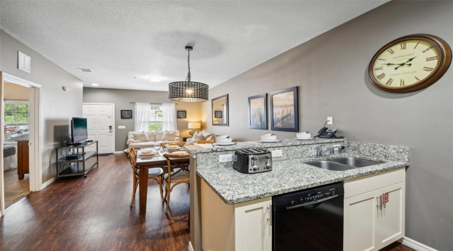 KISSIMMEE, Florida 34746, 3 Bedrooms Bedrooms, ,2 BathroomsBathrooms,Residential,For Sale,EDENSHIRE,0,MFRS5135951