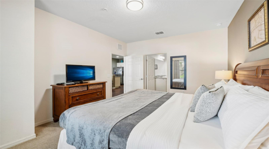 KISSIMMEE, Florida 34746, 3 Bedrooms Bedrooms, ,2 BathroomsBathrooms,Residential,For Sale,EDENSHIRE,0,MFRS5135951