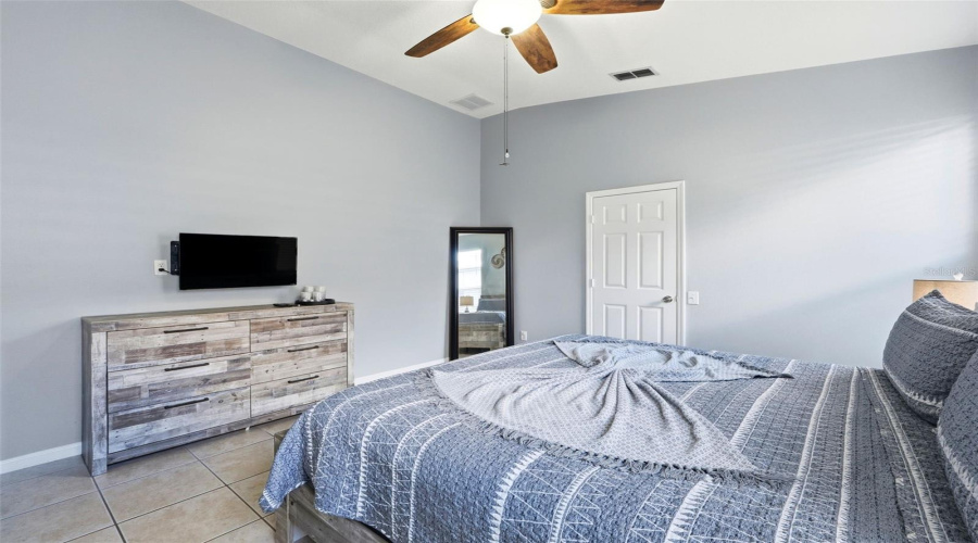 KISSIMMEE, Florida 34747, 4 Bedrooms Bedrooms, ,3 BathroomsBathrooms,Residential,For Sale,WYNDHAM PALMS,0,MFRO6353090