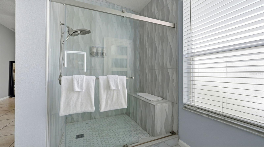 KISSIMMEE, Florida 34747, 4 Bedrooms Bedrooms, ,3 BathroomsBathrooms,Residential,For Sale,WYNDHAM PALMS,0,MFRO6353090