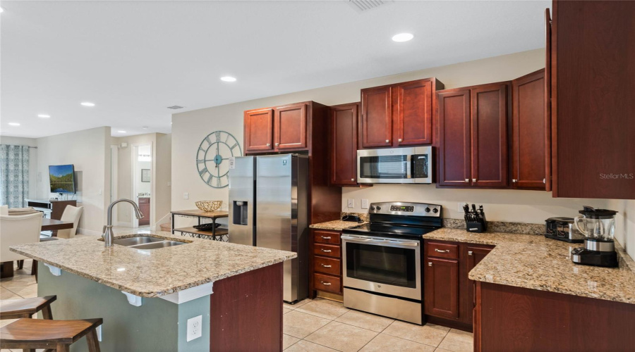 KISSIMMEE, Florida 34747, 8 Bedrooms Bedrooms, ,7 BathroomsBathrooms,Residential,For Sale,NOVI,0,MFRS5120422