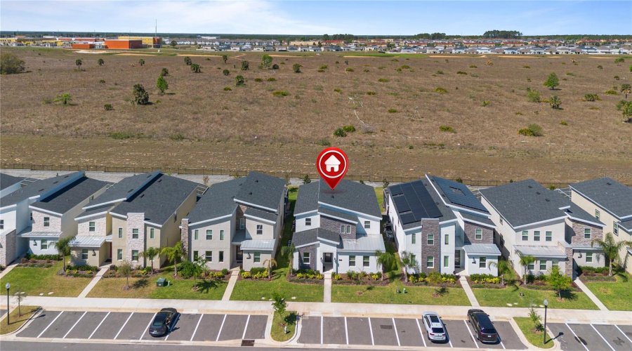 DAVENPORT, Florida 33896, 7 Bedrooms Bedrooms, ,5 BathroomsBathrooms,Residential,For Sale,SOMMERSET HILLS,0,MFRS5137682