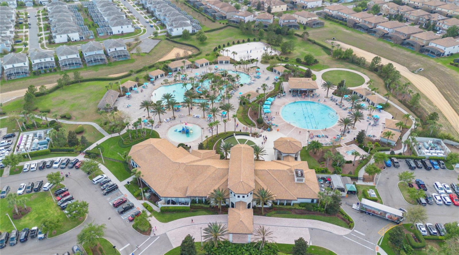 DAVENPORT, Florida 33896, 7 Bedrooms Bedrooms, ,5 BathroomsBathrooms,Residential,For Sale,SOMMERSET HILLS,0,MFRS5137682