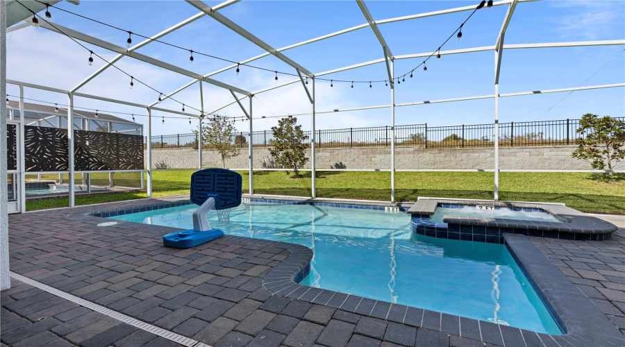 DAVENPORT, Florida 33896, 7 Bedrooms Bedrooms, ,5 BathroomsBathrooms,Residential,For Sale,SOMMERSET HILLS,0,MFRS5137682