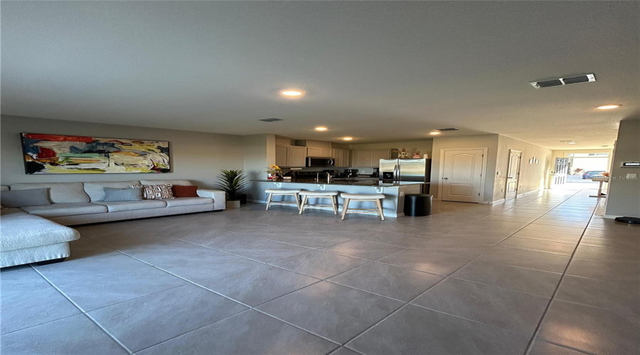 DAVENPORT, Florida 33837, 3 Bedrooms Bedrooms, ,2 BathroomsBathrooms,Residential,For Sale,PLANK,0,MFRO6356963