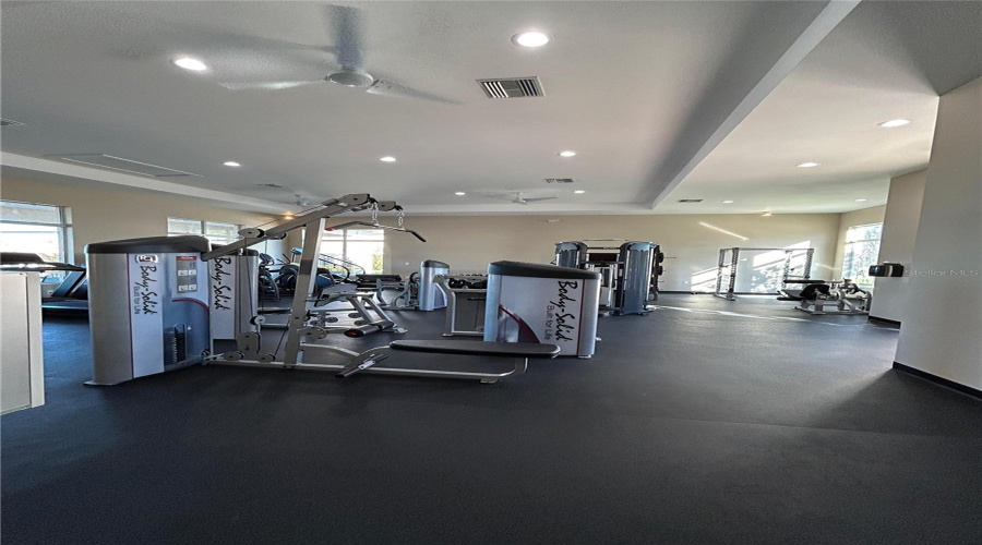 DAVENPORT, Florida 33837, 3 Bedrooms Bedrooms, ,2 BathroomsBathrooms,Residential,For Sale,PLANK,0,MFRO6356963