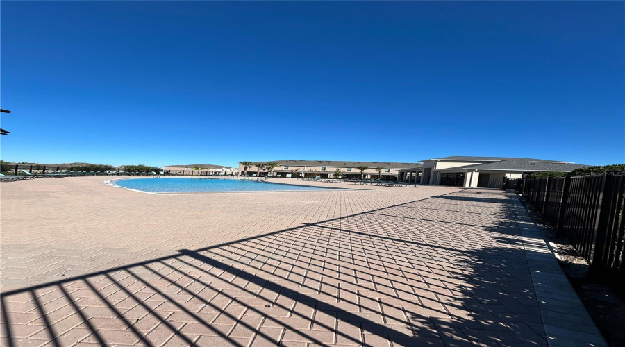 DAVENPORT, Florida 33837, 3 Bedrooms Bedrooms, ,2 BathroomsBathrooms,Residential,For Sale,PLANK,0,MFRO6356963