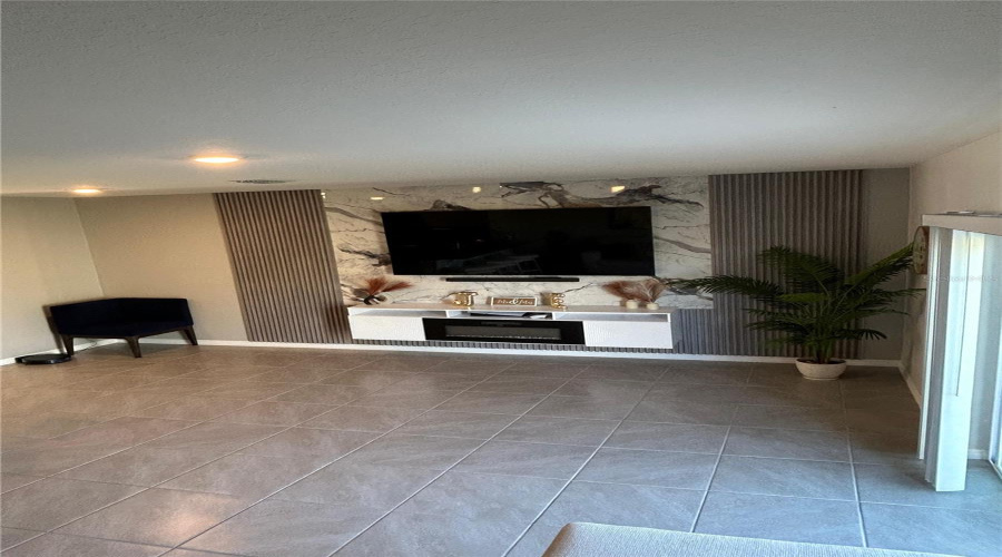 DAVENPORT, Florida 33837, 3 Bedrooms Bedrooms, ,2 BathroomsBathrooms,Residential,For Sale,PLANK,0,MFRO6356963