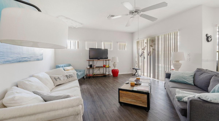 DAVENPORT, Florida 33897, 4 Bedrooms Bedrooms, ,4 BathroomsBathrooms,Residential,For Sale,TUSCAN HILLS,0,MFRTB8443663