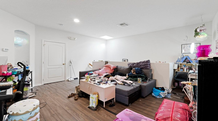 DAVENPORT, Florida 33897, 4 Bedrooms Bedrooms, ,4 BathroomsBathrooms,Residential,For Sale,TUSCAN HILLS,0,MFRTB8443663