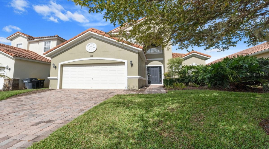 DAVENPORT, Florida 33897, 4 Bedrooms Bedrooms, ,4 BathroomsBathrooms,Residential,For Sale,TUSCAN HILLS,0,MFRTB8443663