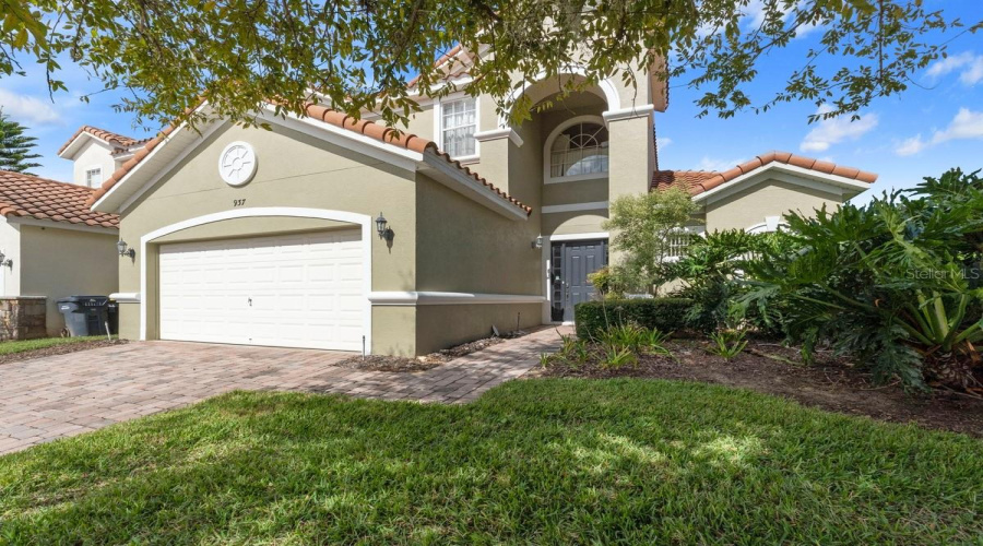 DAVENPORT, Florida 33897, 4 Bedrooms Bedrooms, ,4 BathroomsBathrooms,Residential,For Sale,TUSCAN HILLS,0,MFRTB8443663